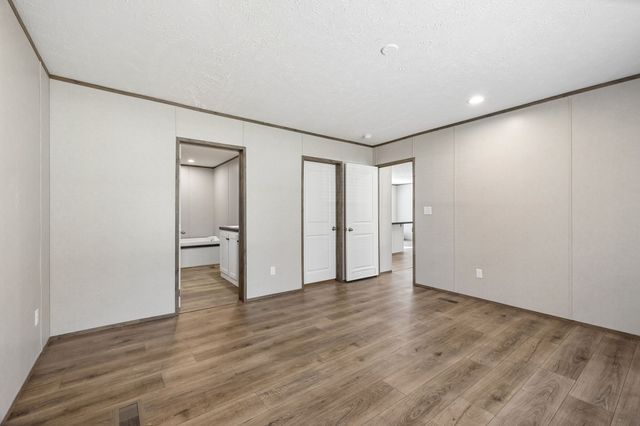 7250 Taylor Creek Loop, Nunnelly, TN 37137