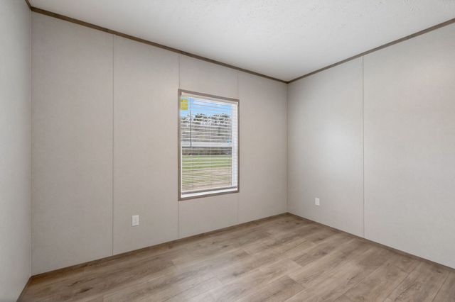 7250 Taylor Creek Loop, Nunnelly, TN 37137