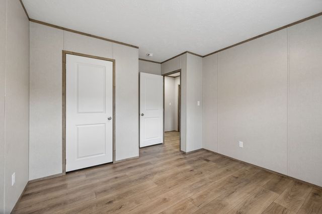 7250 Taylor Creek Loop, Nunnelly, TN 37137