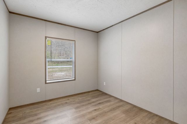 7250 Taylor Creek Loop, Nunnelly, TN 37137