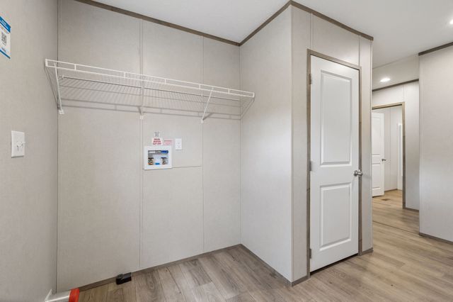 7250 Taylor Creek Loop, Nunnelly, TN 37137