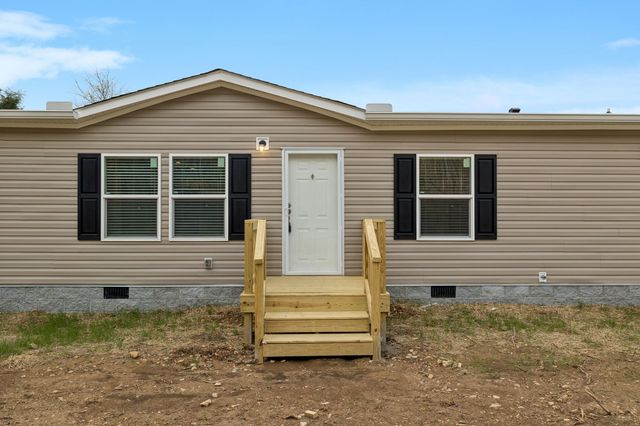 7250 Taylor Creek Loop, Nunnelly, TN 37137