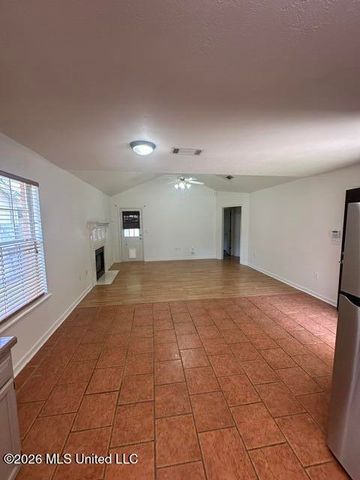 203 Falcon Cove, Brandon, MS 39047