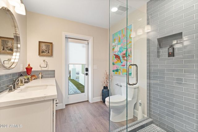 4923 E INDIANOLA Avenue, Phoenix, AZ 85018