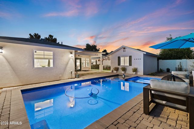 4923 E INDIANOLA Avenue, Phoenix, AZ 85018