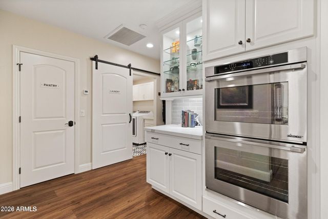 4923 E INDIANOLA Avenue, Phoenix, AZ 85018