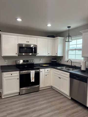 2359 Claude Fox Rd, Cornersville, TN 37047