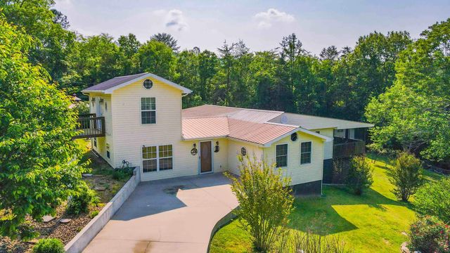 2453 Aderholt Road, Bronston, KY 42518