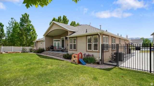 372 N WATERSIDE RD, Heber City, UT 84032