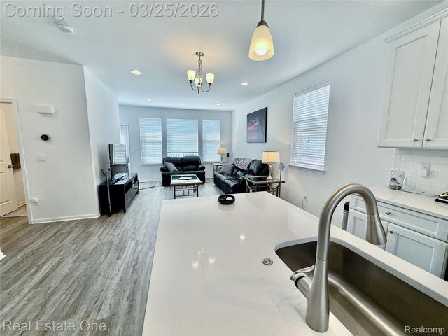 2500 Normandy Road 44, Royal Oak, MI 48073