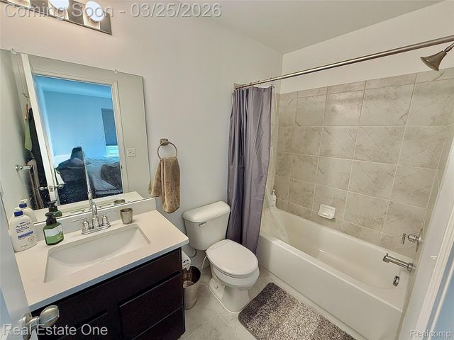 2500 Normandy Road 44, Royal Oak, MI 48073