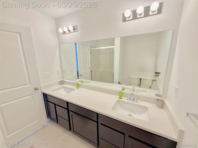 2500 Normandy Road 44, Royal Oak, MI 48073