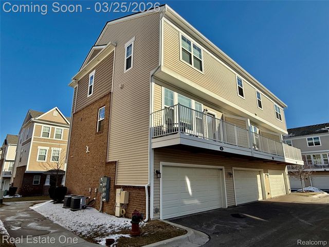 2500 Normandy Road 44, Royal Oak, MI 48073