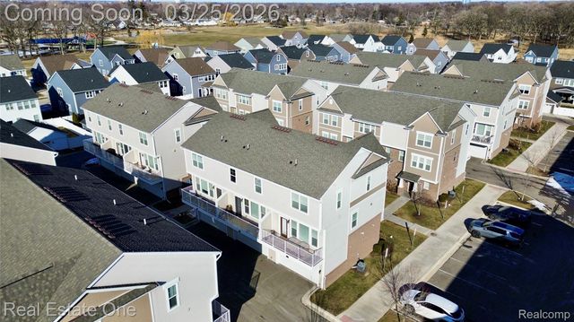 2500 Normandy Road 44, Royal Oak, MI 48073