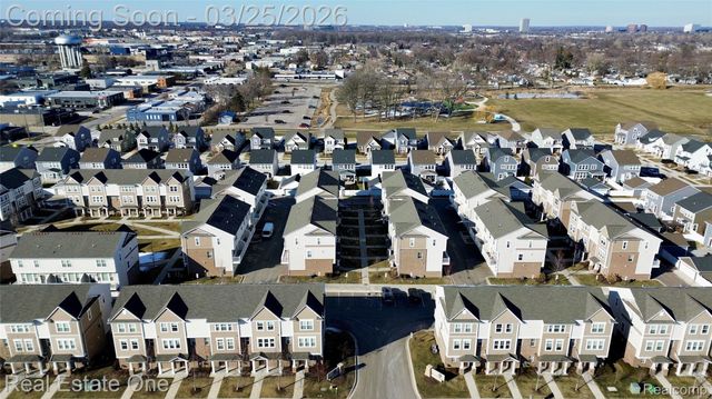 2500 Normandy Road 44, Royal Oak, MI 48073