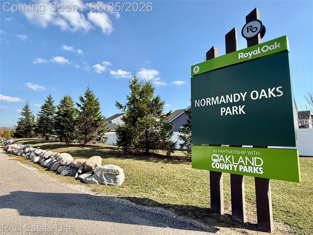 2500 Normandy Road 44, Royal Oak, MI 48073
