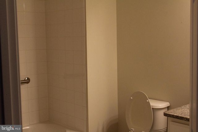 252 LONG POINT DR, Fredericksburg, VA 22406