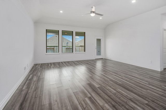 1539 Oakdale Crest Road, Montgomery, TX 77316