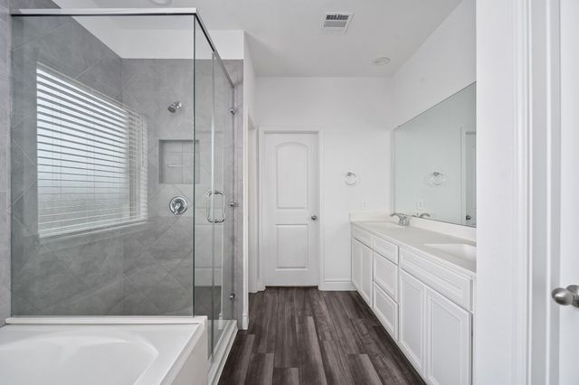 1539 Oakdale Crest Road, Montgomery, TX 77316