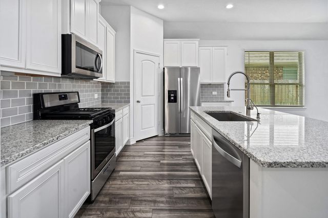 1539 Oakdale Crest Road, Montgomery, TX 77316