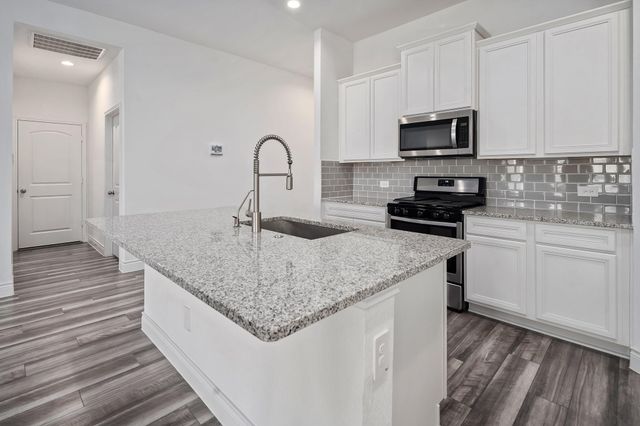 1539 Oakdale Crest Road, Montgomery, TX 77316