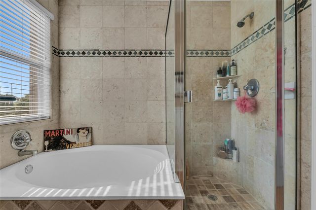 6840 NW 26th St, Margate, FL 33063