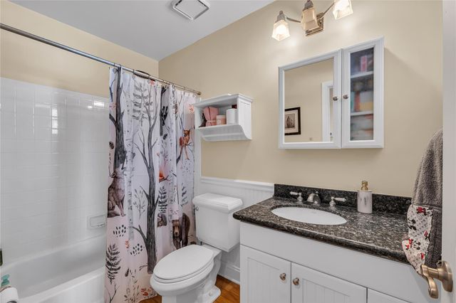 6840 NW 26th St, Margate, FL 33063