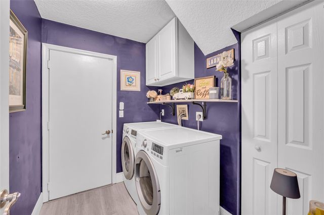 6840 NW 26th St, Margate, FL 33063