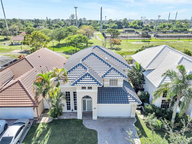 6840 NW 26th St, Margate, FL 33063