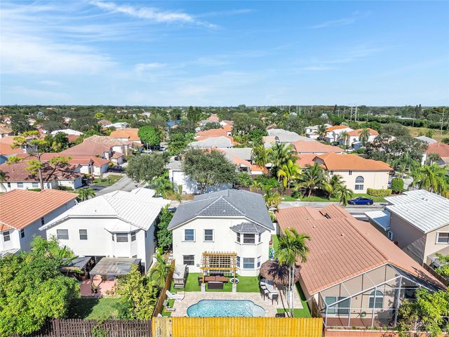 6840 NW 26th St, Margate, FL 33063