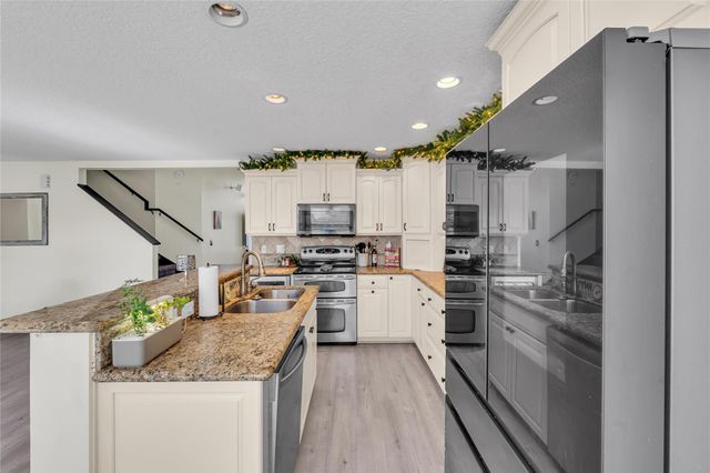 6840 NW 26th St, Margate, FL 33063