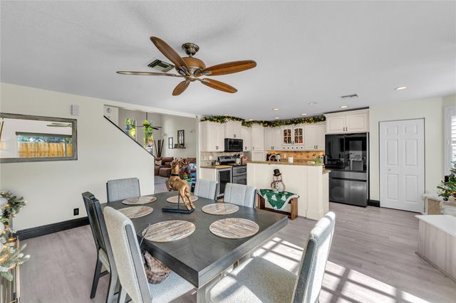 6840 NW 26th St, Margate, FL 33063