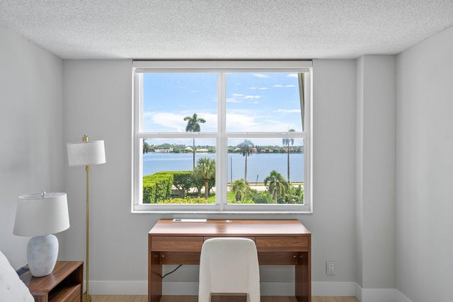 1701 S Flagler Drive 408, West Palm Beach, FL 33401