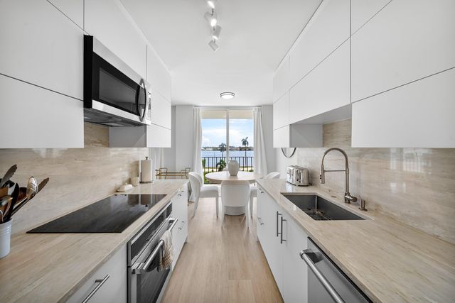 1701 S Flagler Drive 408, West Palm Beach, FL 33401
