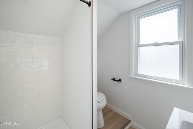 308 Kings Road, Schenectady, NY 12304