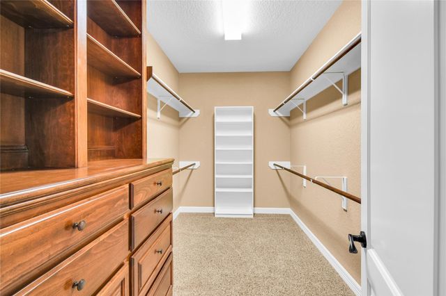 1100 Southern Oaks Drive, Angleton, TX 77515