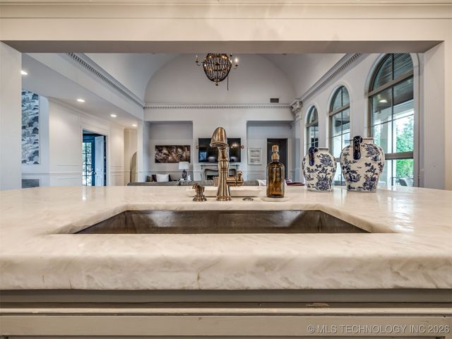 3306 W 68th Street, Tulsa, OK 74132