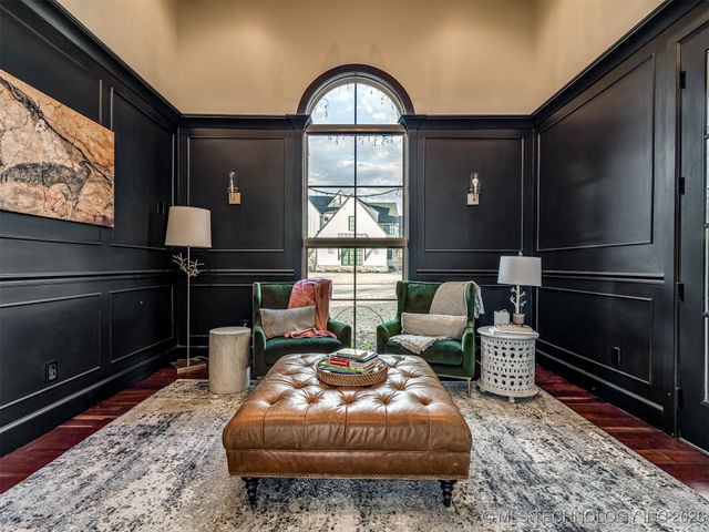 3306 W 68th Street, Tulsa, OK 74132