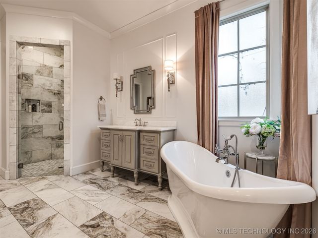 3306 W 68th Street, Tulsa, OK 74132