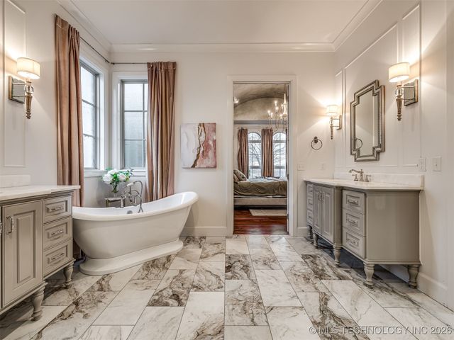 3306 W 68th Street, Tulsa, OK 74132