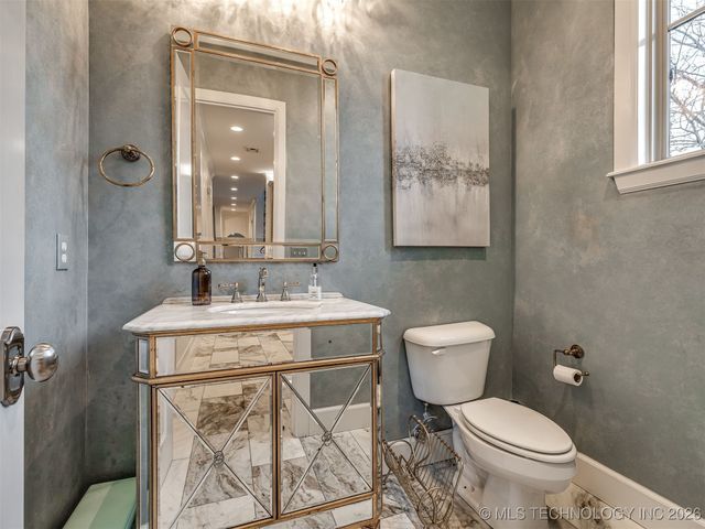 3306 W 68th Street, Tulsa, OK 74132