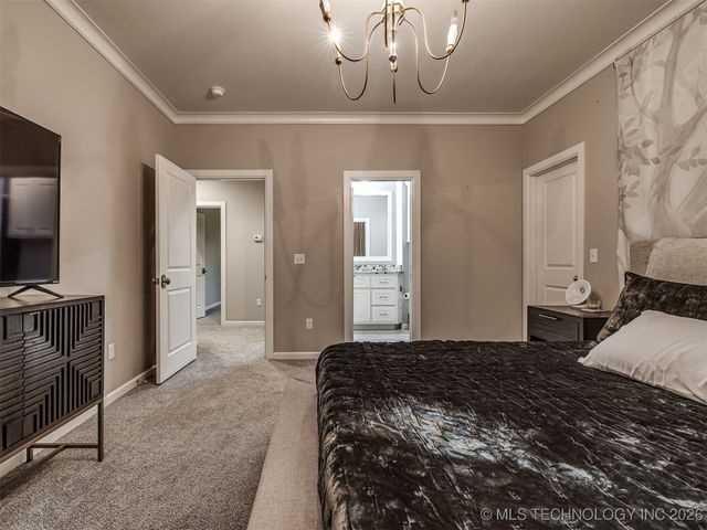 3306 W 68th Street, Tulsa, OK 74132