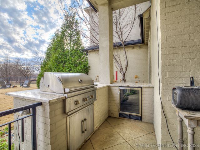 3306 W 68th Street, Tulsa, OK 74132