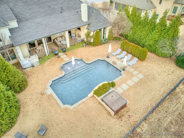 3306 W 68th Street, Tulsa, OK 74132