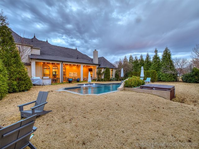 3306 W 68th Street, Tulsa, OK 74132