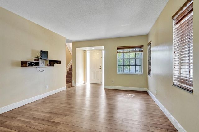 11567 N Open Court, Cooper City, FL 33026