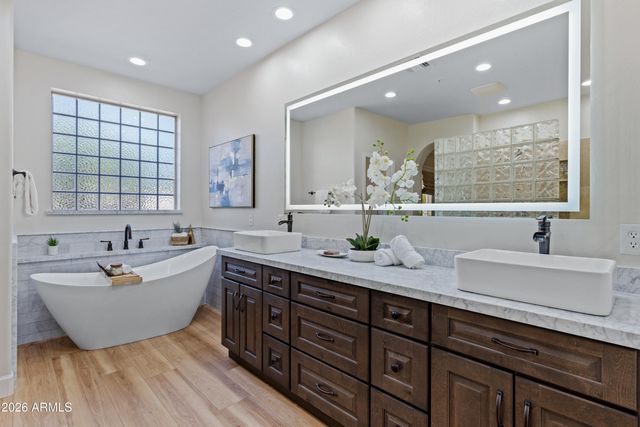7446 E JOURNEY Lane, Scottsdale, AZ 85255