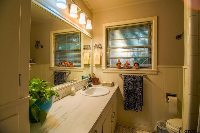 2938 Dinah Lane, Tyler, TX 75701