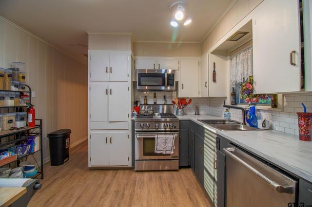 2938 Dinah Lane, Tyler, TX 75701