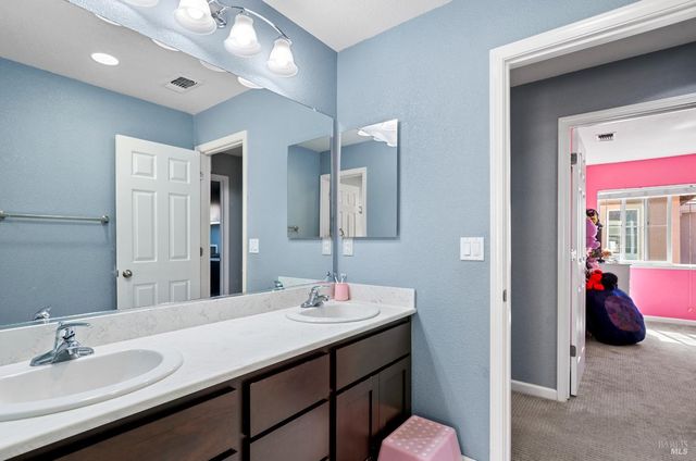 5311 Gramercy Cir, Fairfield, CA 94533